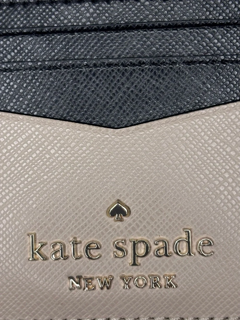 kate spade Black and Beige Two-Tone Leather Cardholder